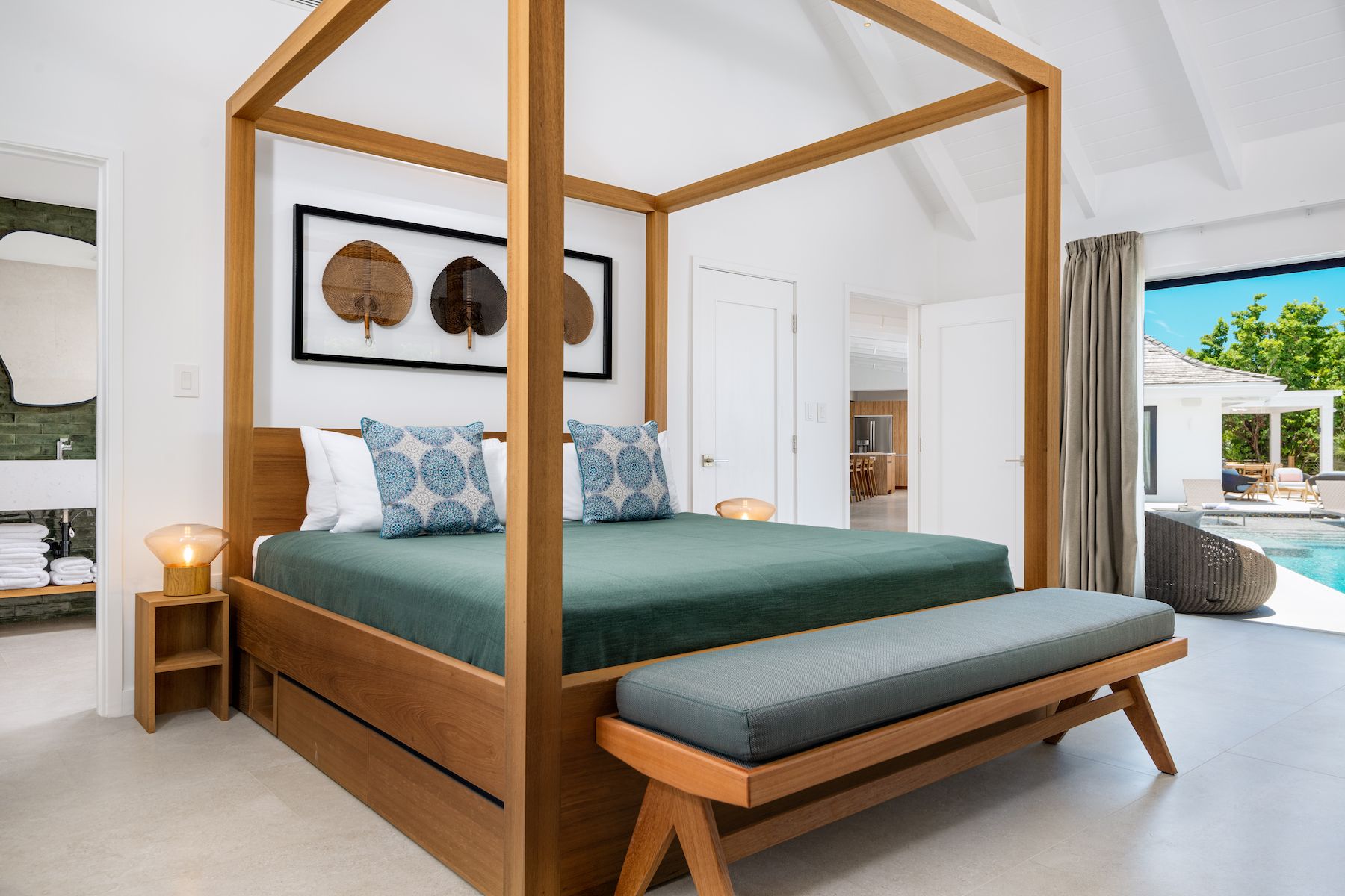 Turtle Villa Six Turtles Villa | Villa Rental Taylor Bay-Sapodilla Bay, Turks and ...