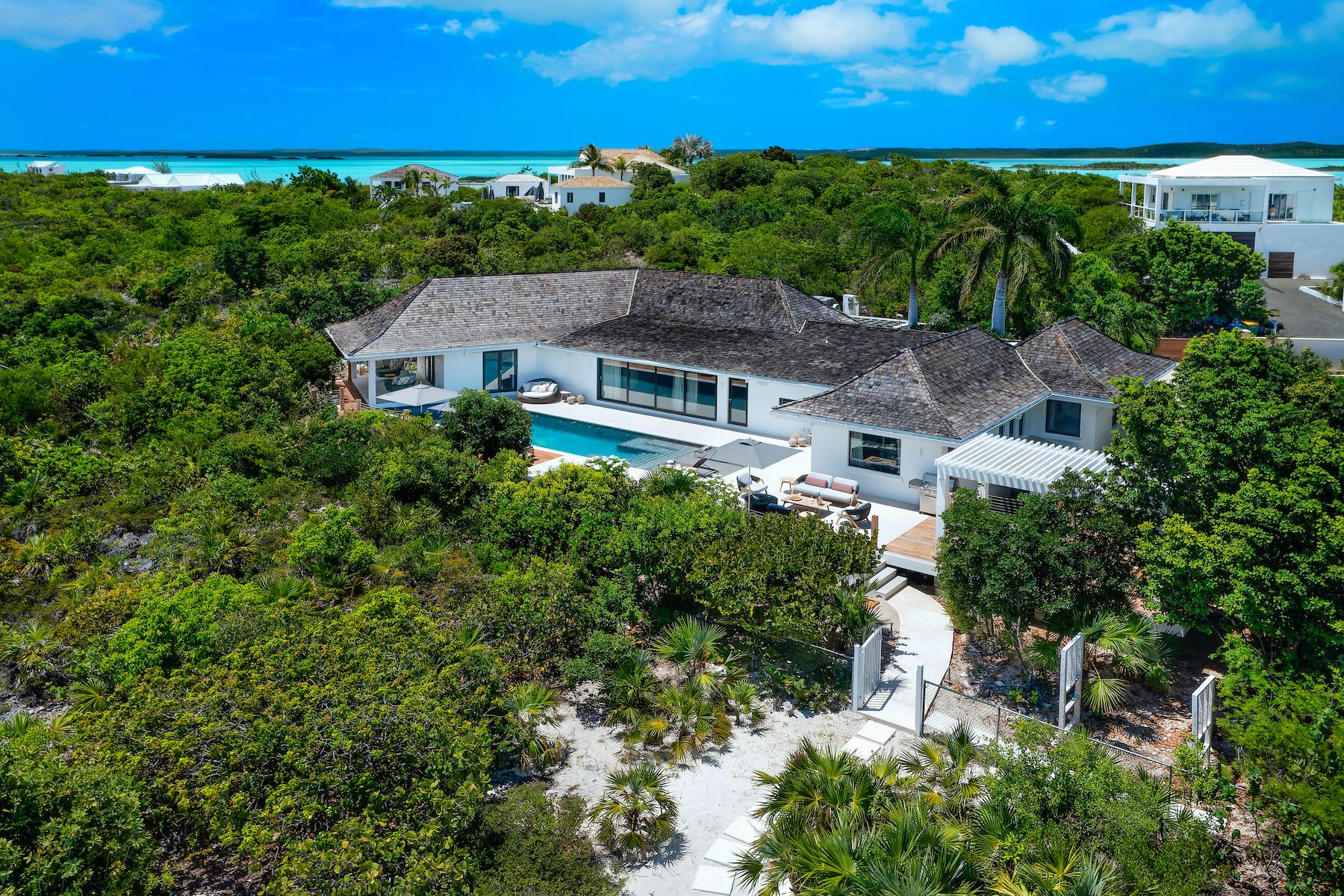 Turtle Villa Six Turtles Villa | Villa Rental Taylor Bay-Sapodilla Bay, Turks and ...