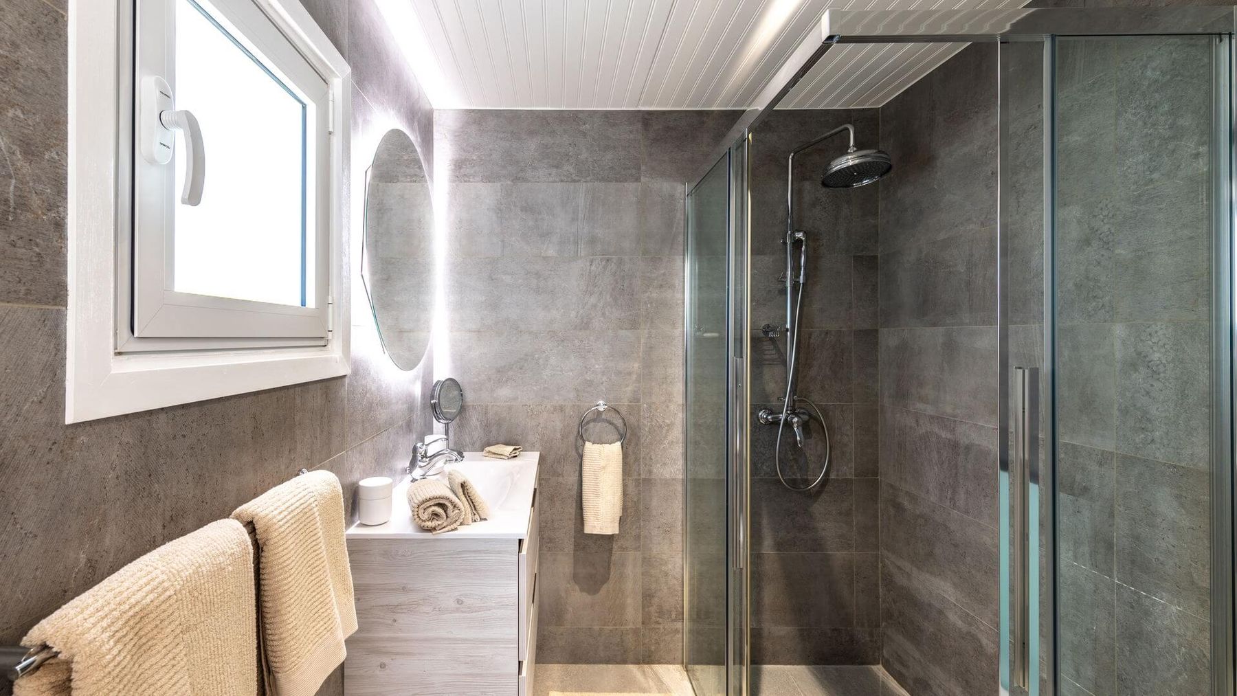 Ensuite