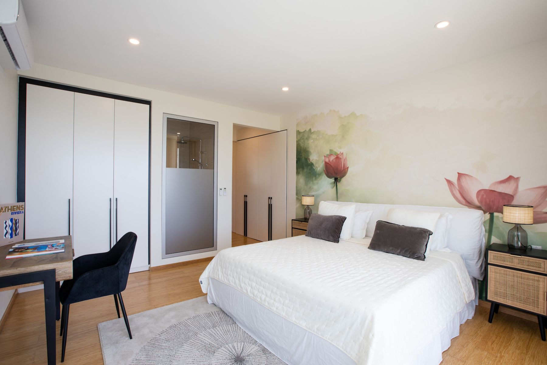 Numa villa photo.