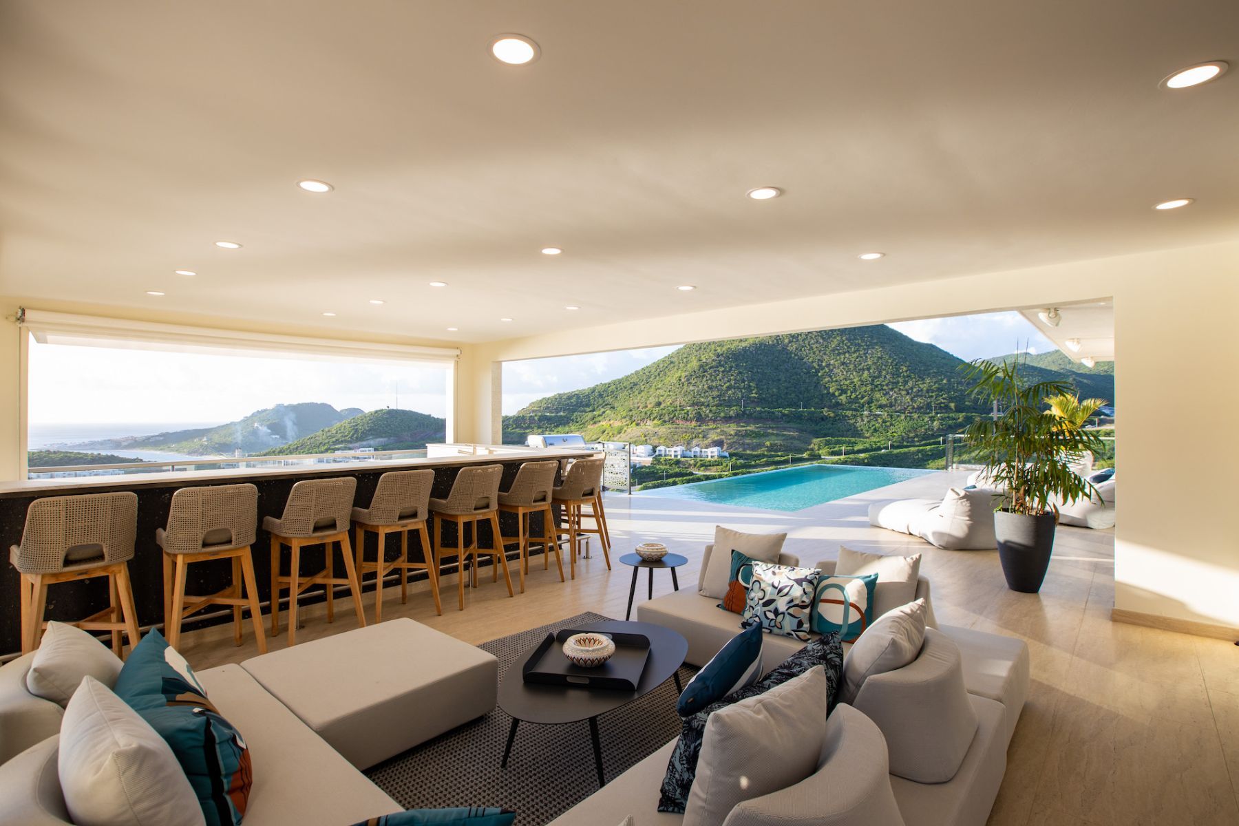Numa villa photo.