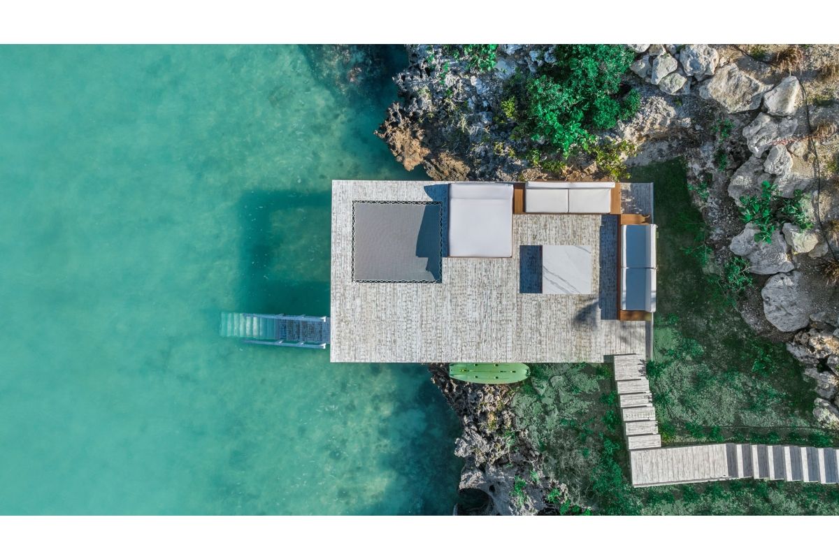 Ocean side dock and sun deck