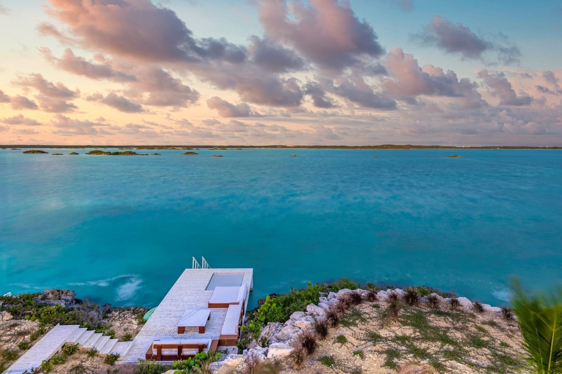 Ocean Breeze villa photo.