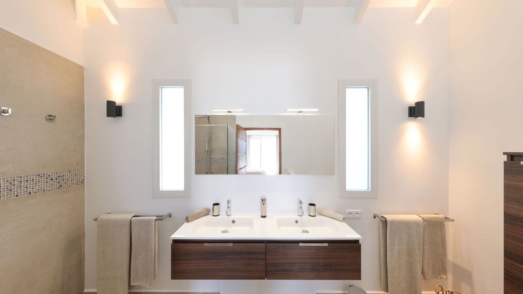 Ensuite