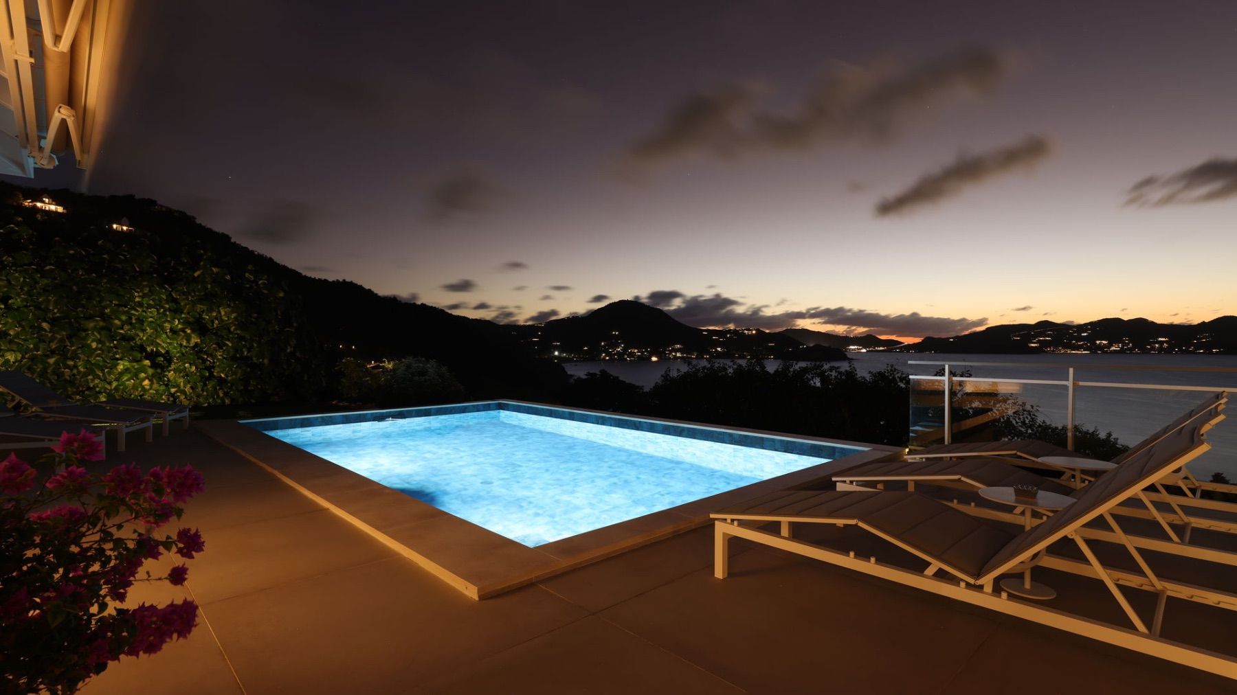 Only View villa photo.