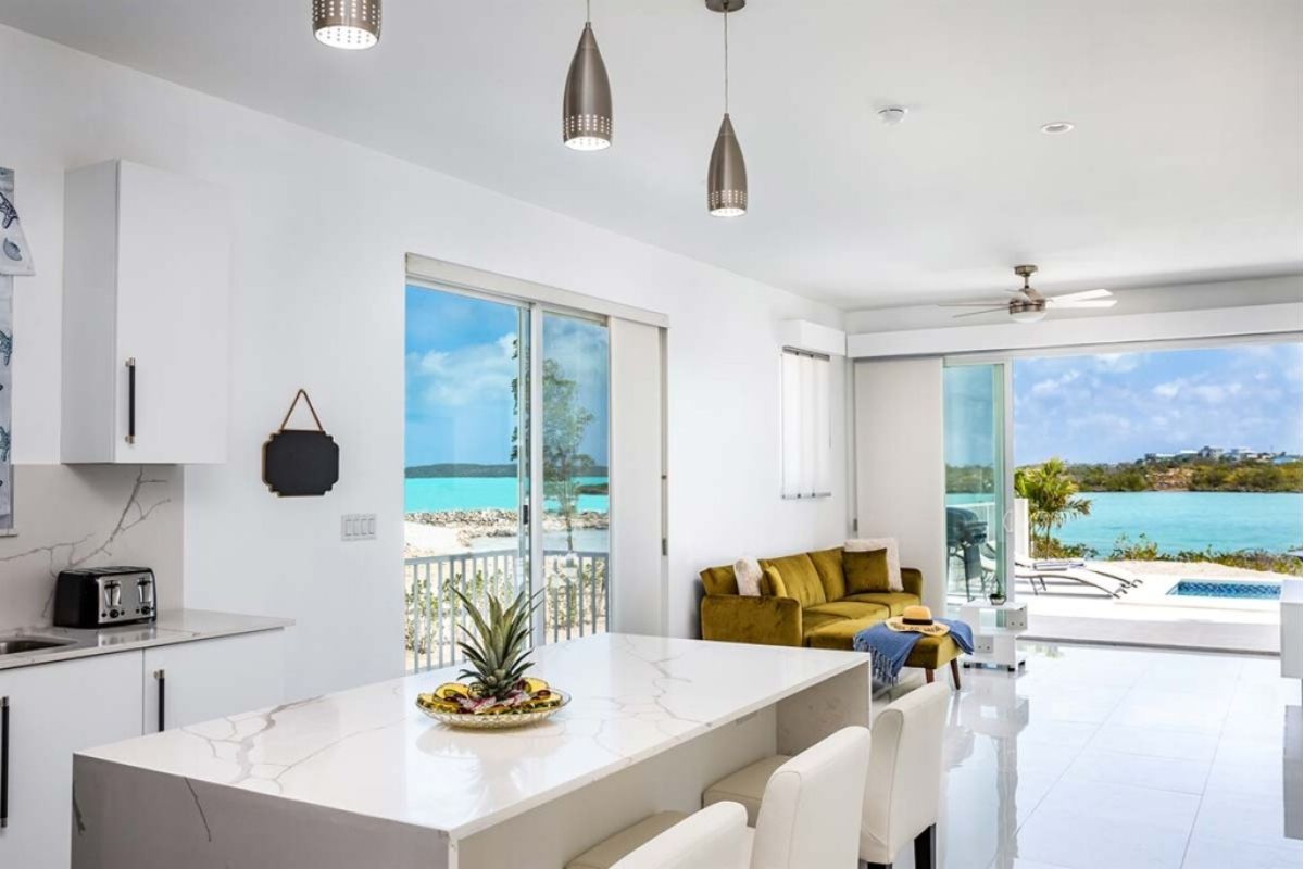 Cerulean villa photo.