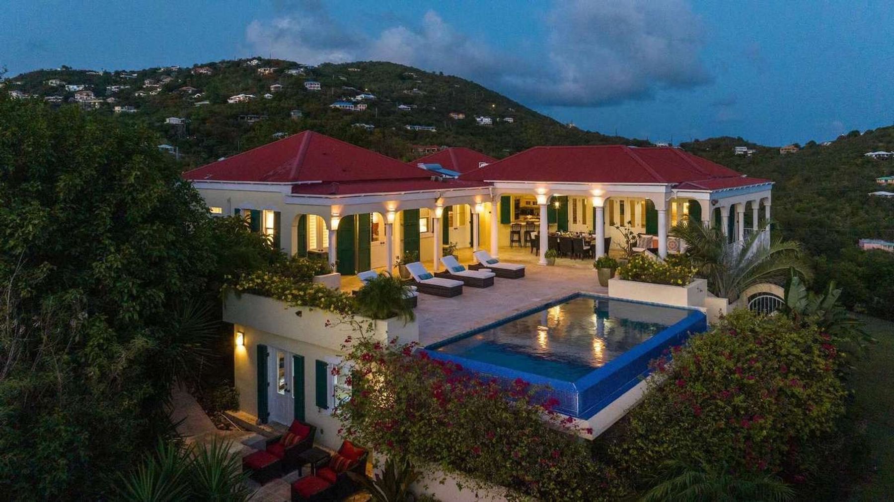 Tre Vista Estate villa photo.