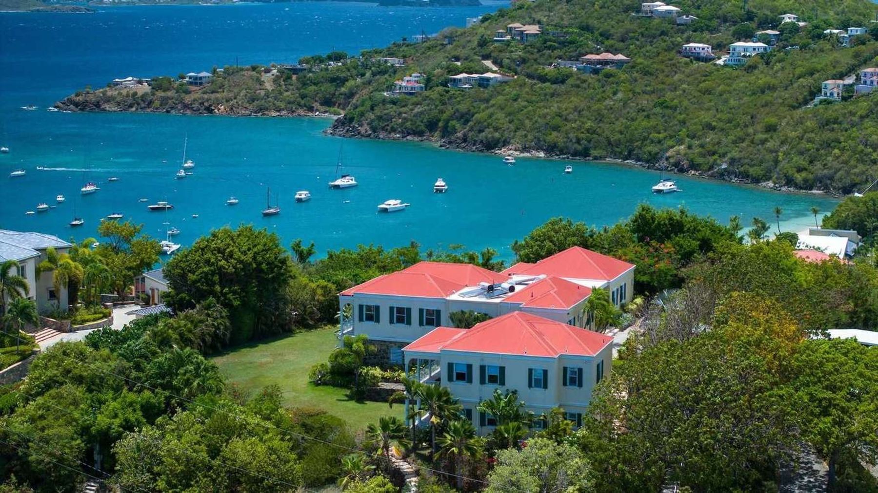 Tre Vista Estate villa photo.