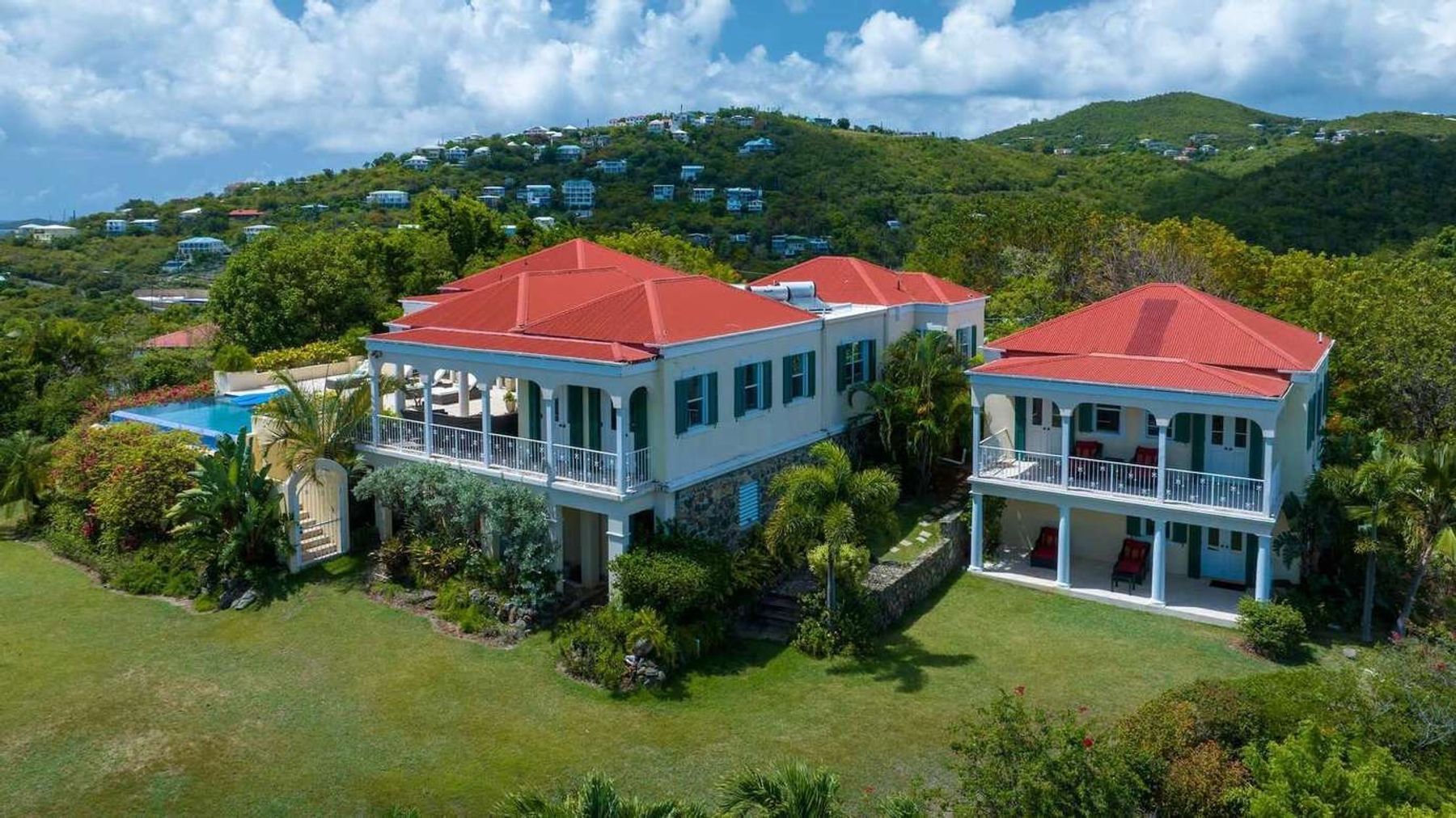 Tre Vista Estate villa photo.