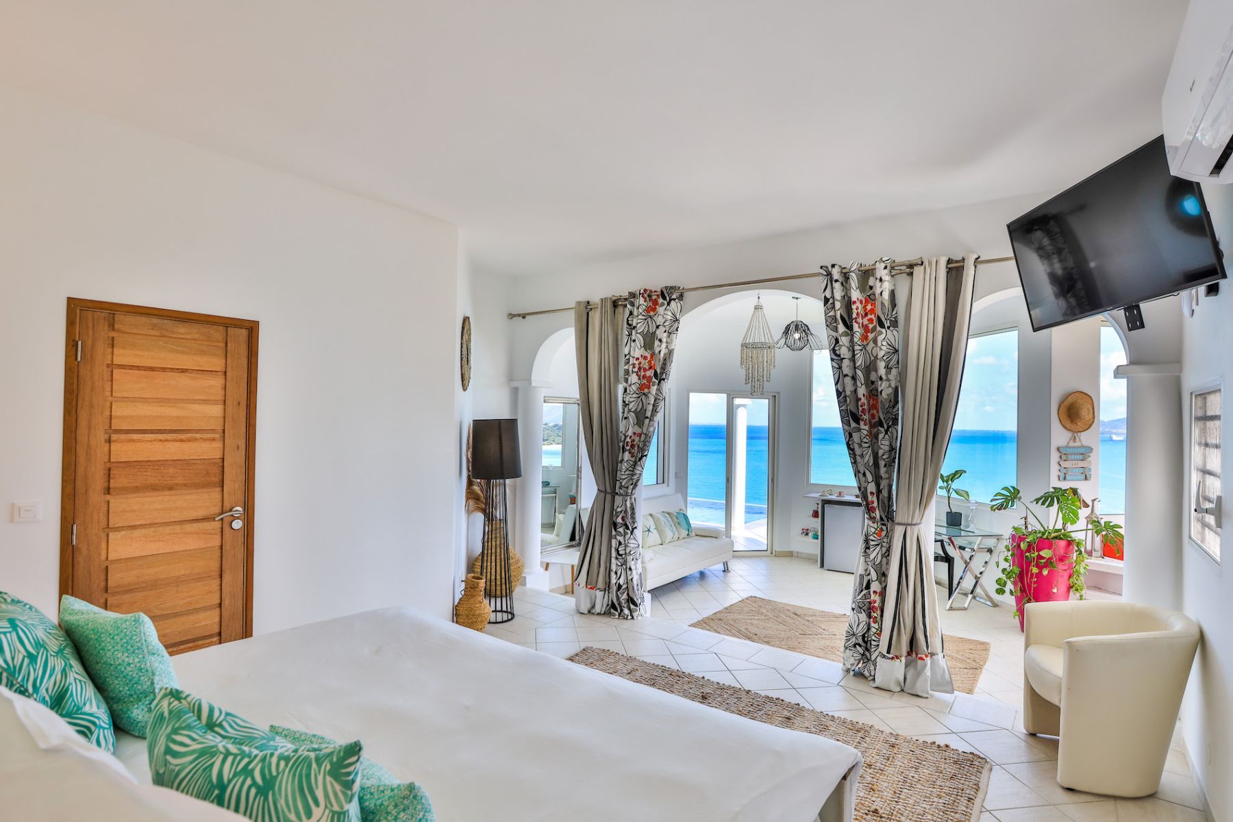 Infinity Blue villa photo.
