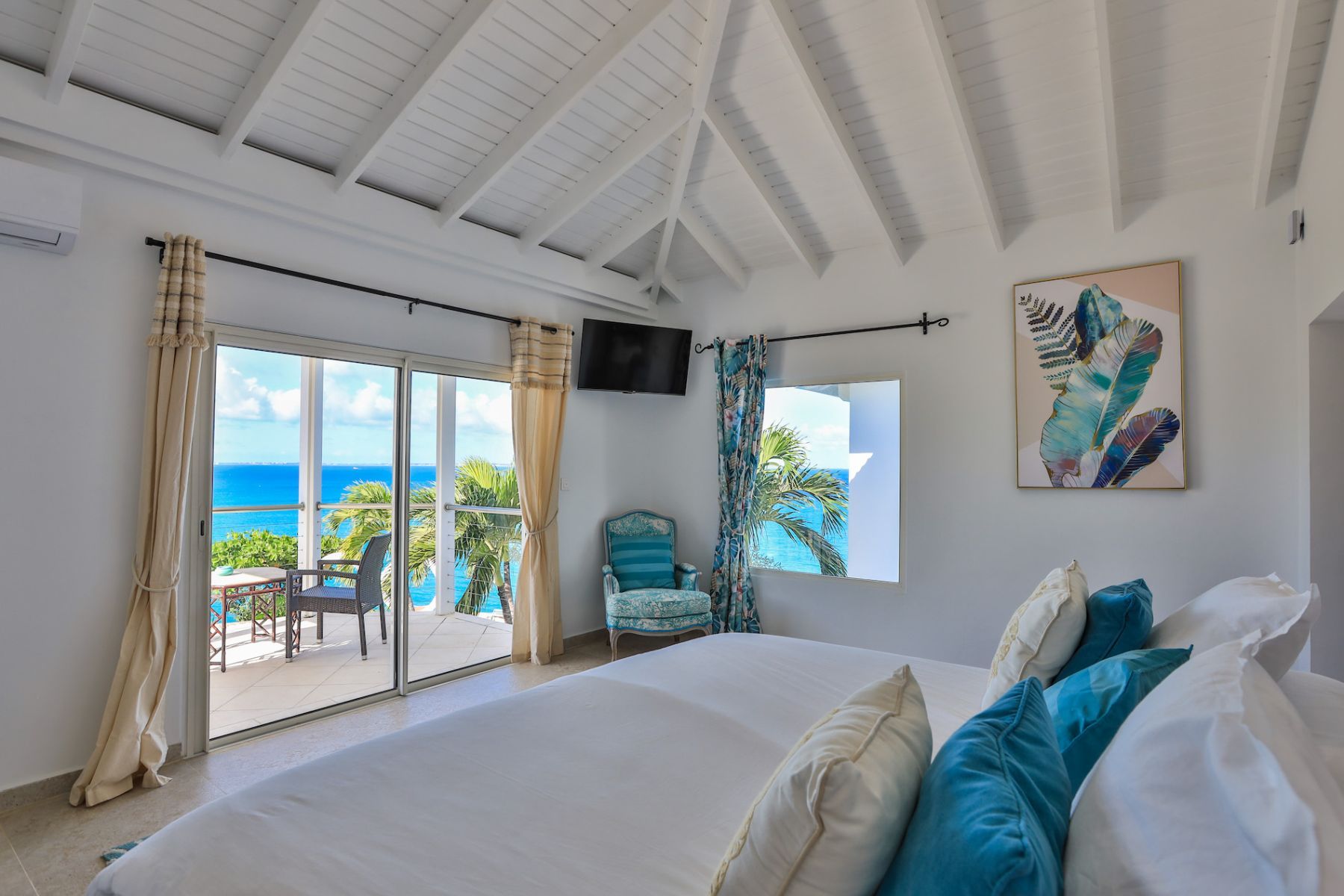 Infinity Blue villa photo.
