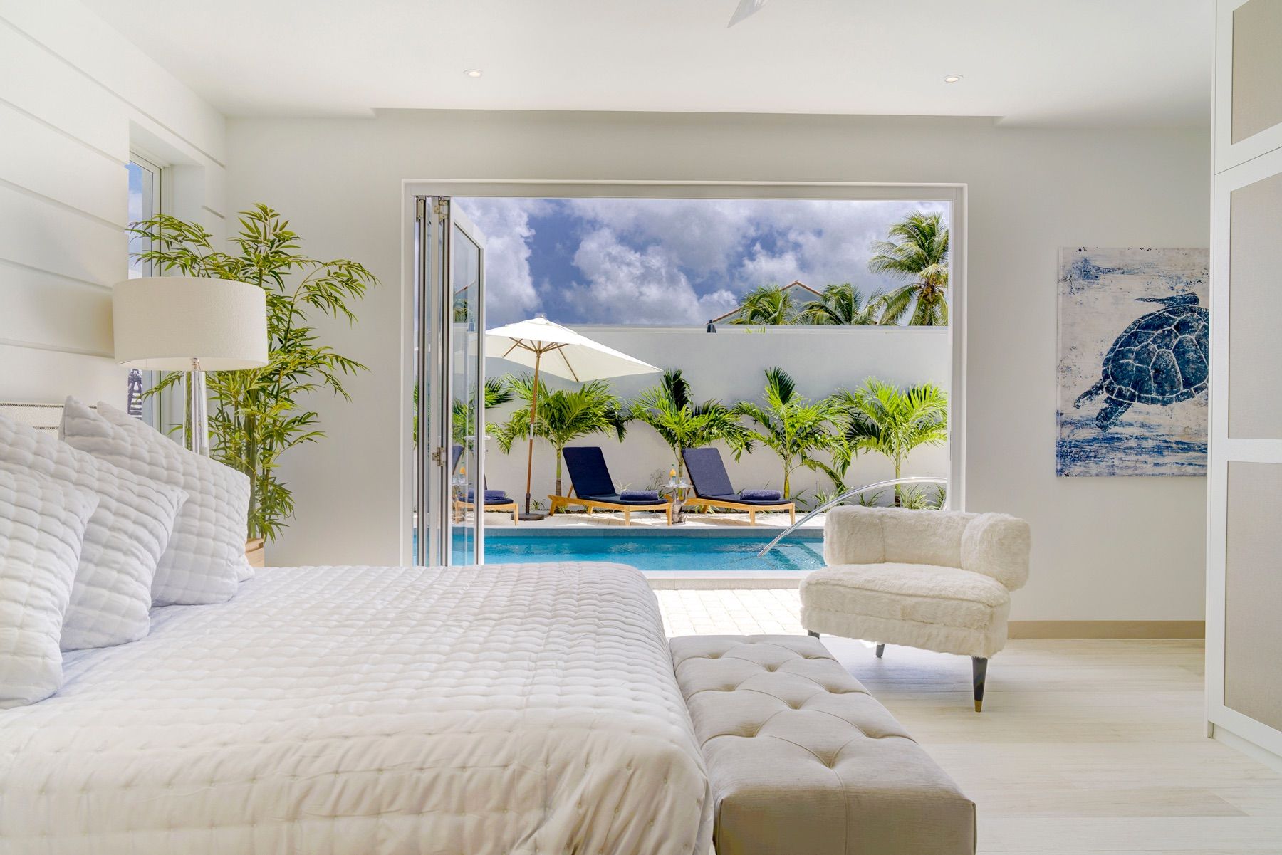 The White House at Porters Place villa photo.
