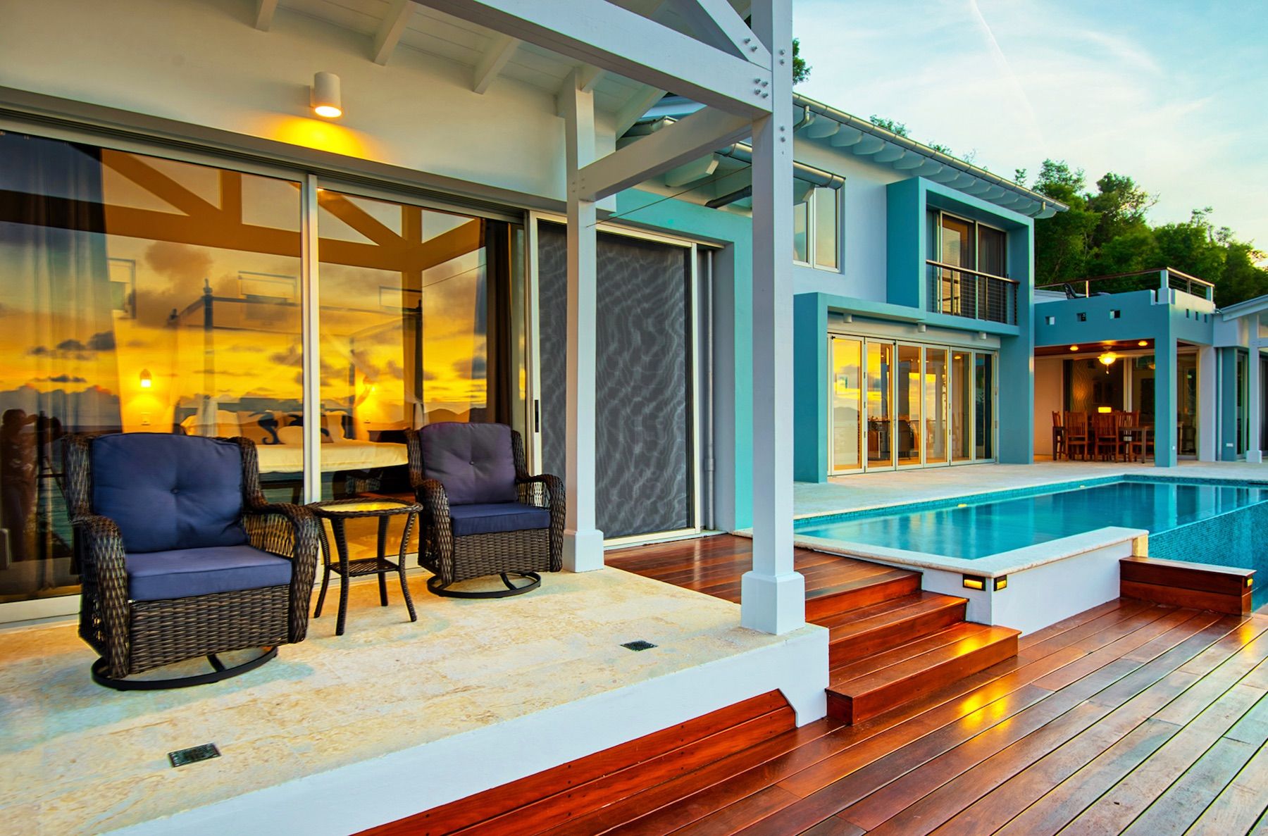Smugglers Beachside villa photo.