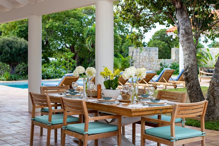 Alfresco Dining for Six