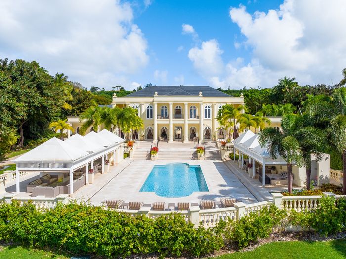 The Ridge villa photo.