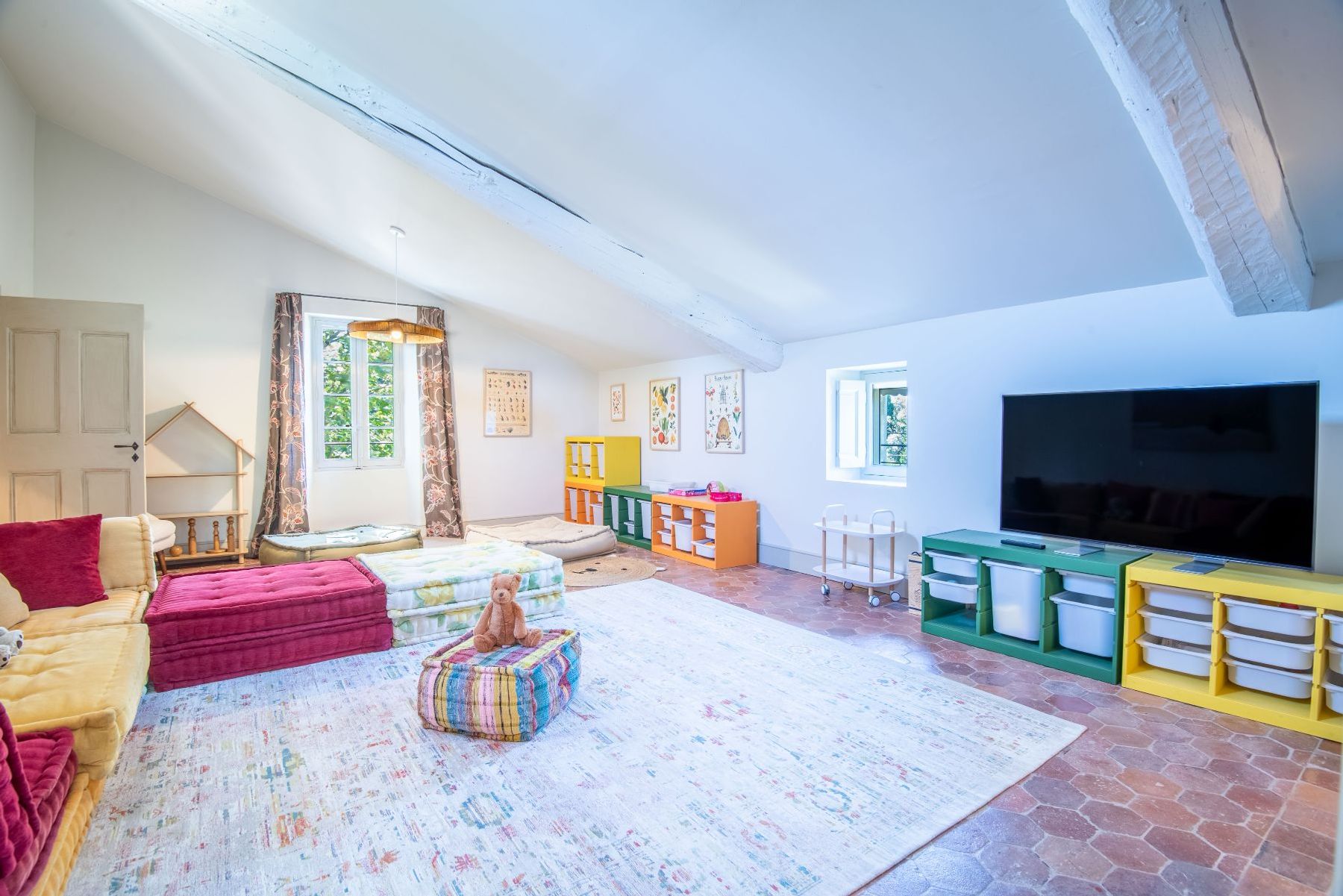 Mas des Pierres villa photo.