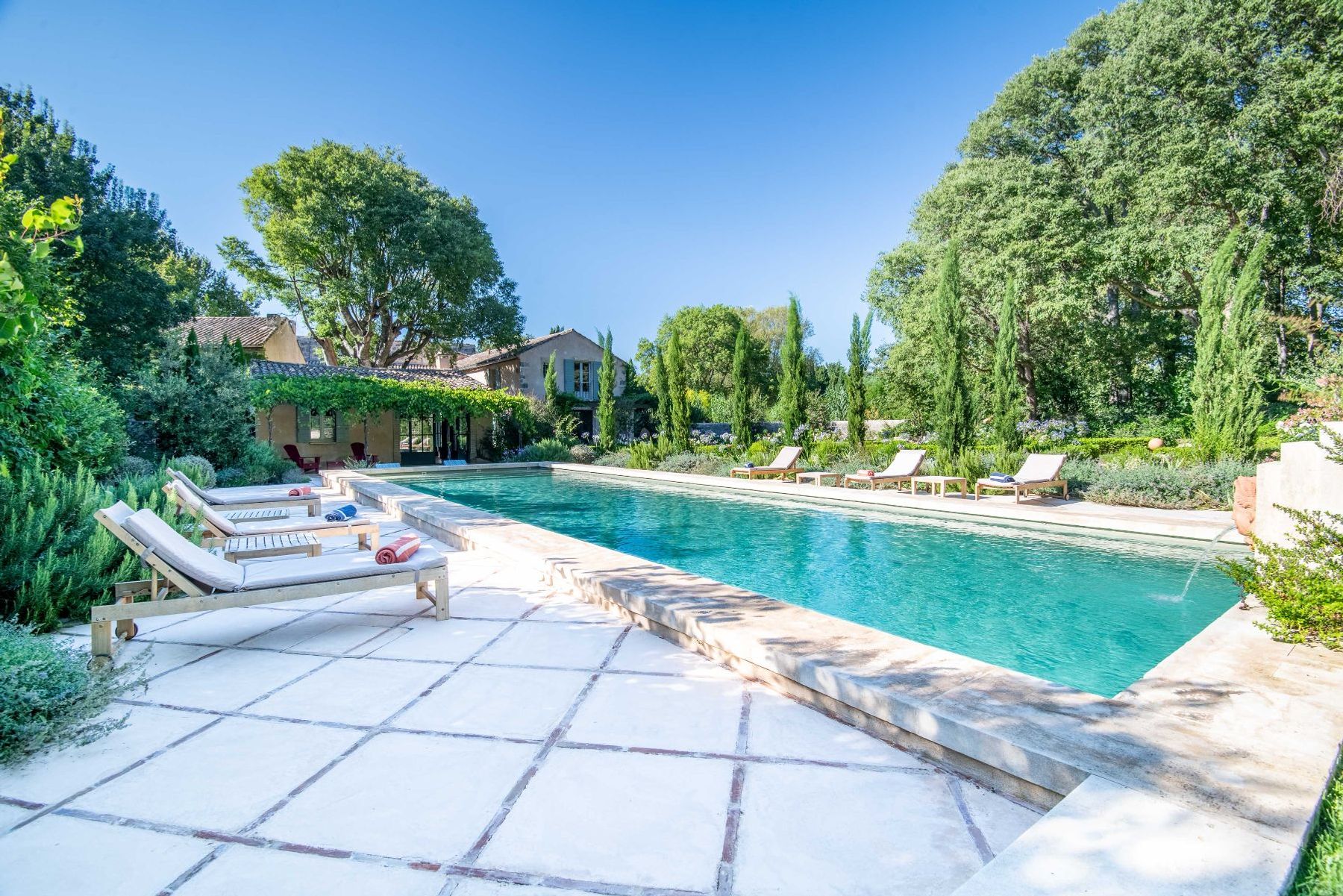 Mas des Pierres villa photo.