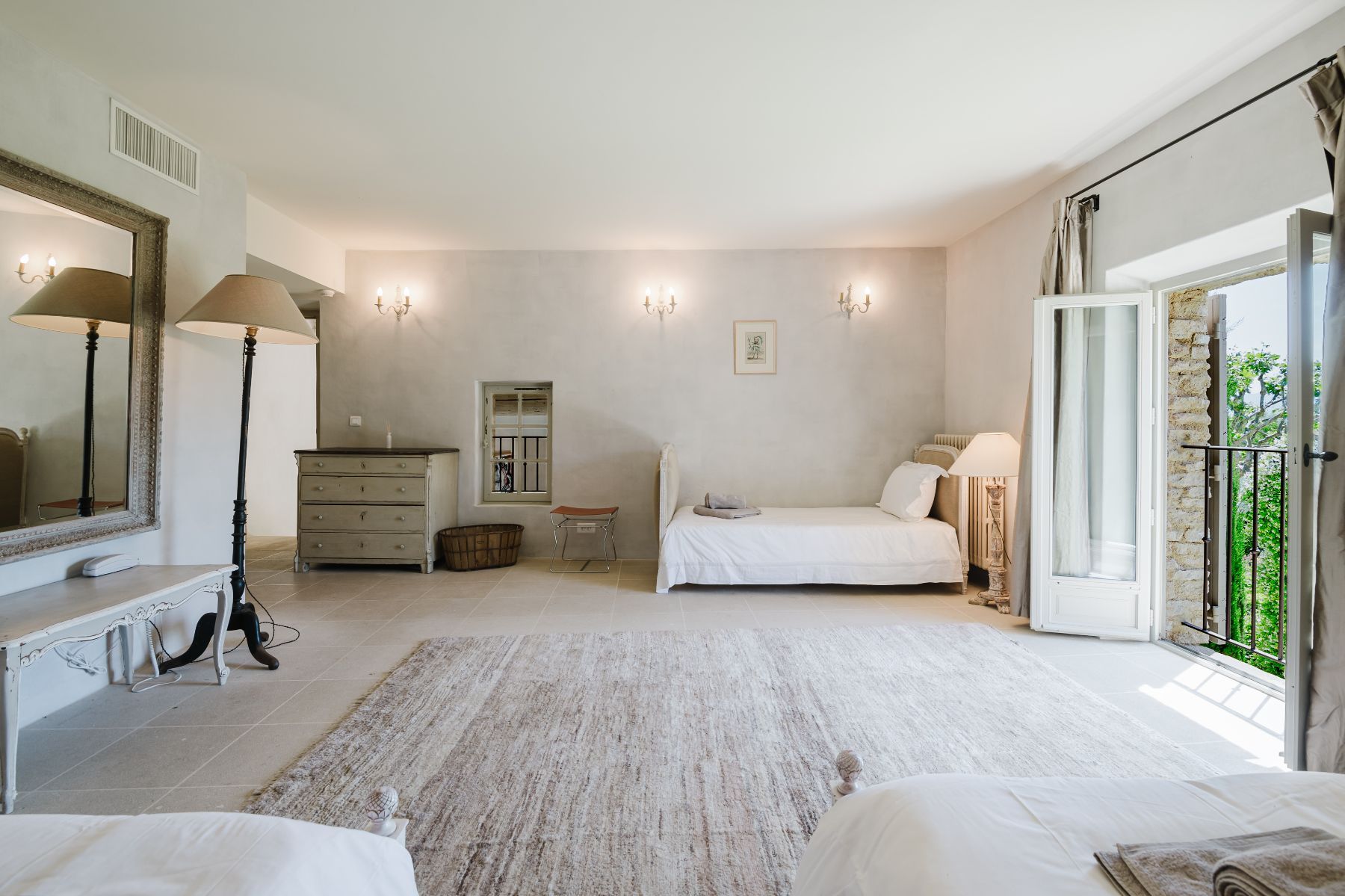 Mas La Grand Bergerie de Cabrieres villa photo.