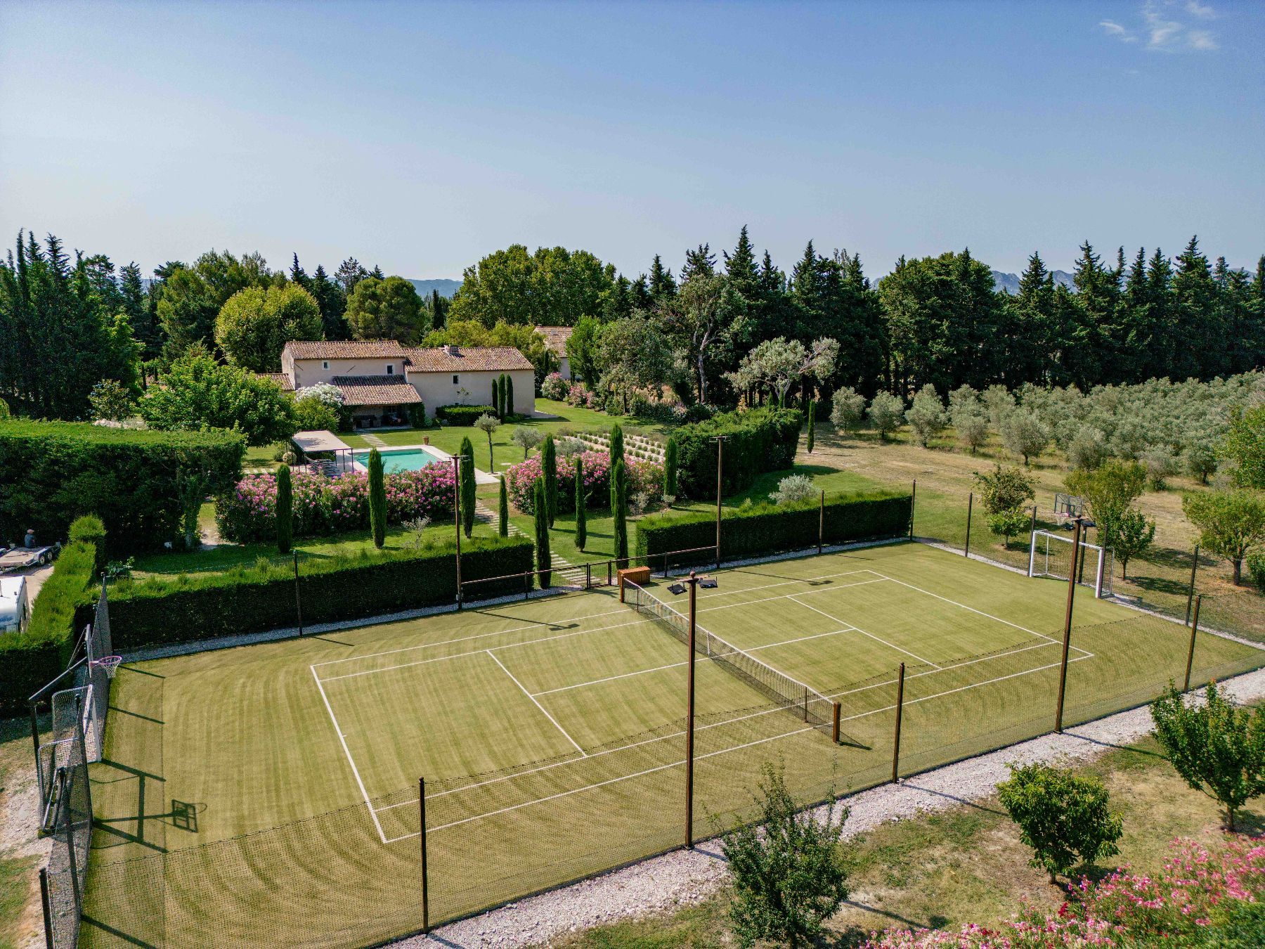 Mas des Costieres villa photo.
