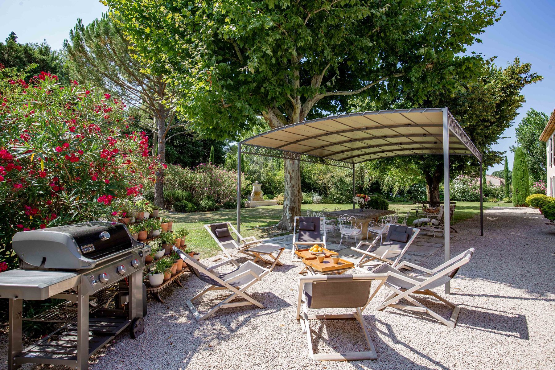 Mas des Costieres villa photo.