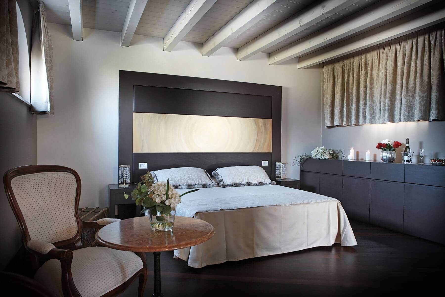 Vista Lago villa photo.