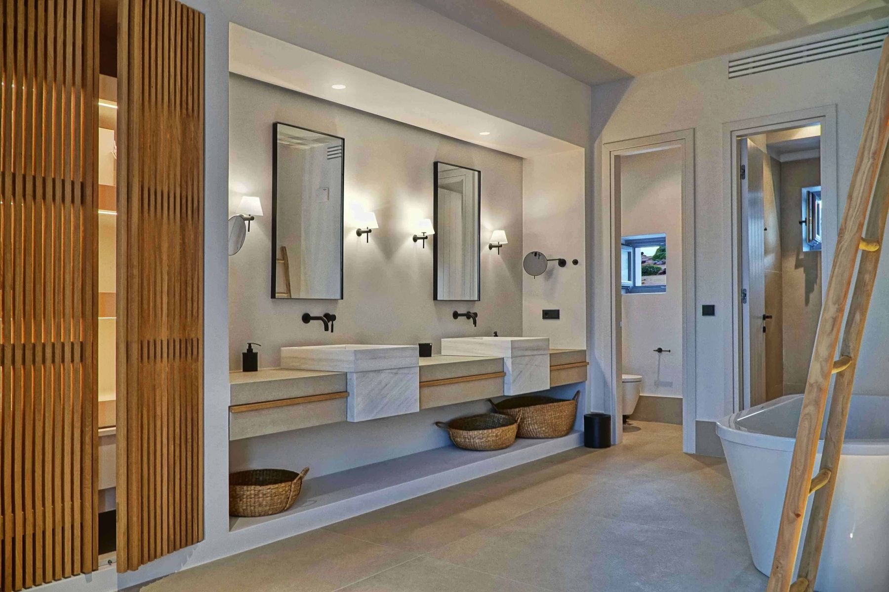 Amaryllis villa photo.