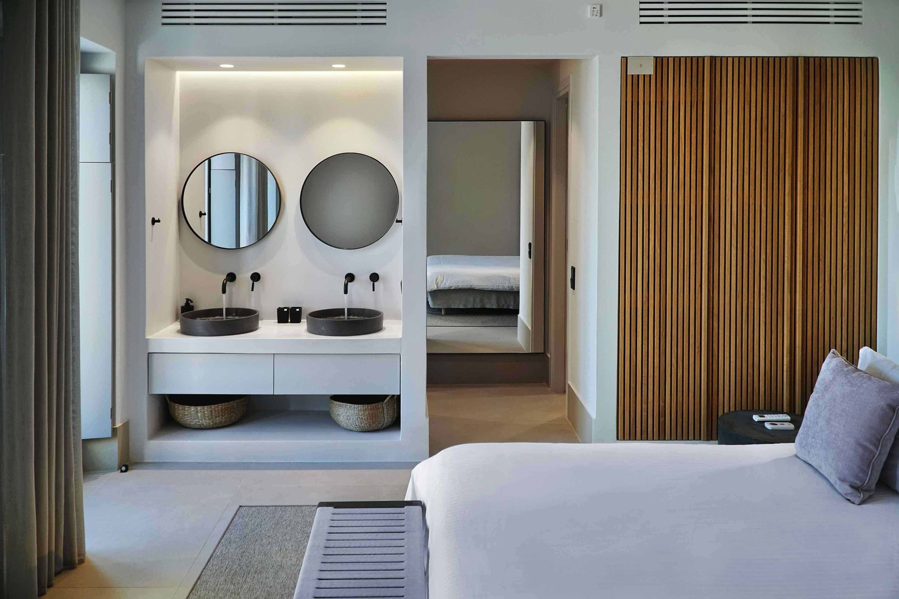 Amaryllis villa photo.