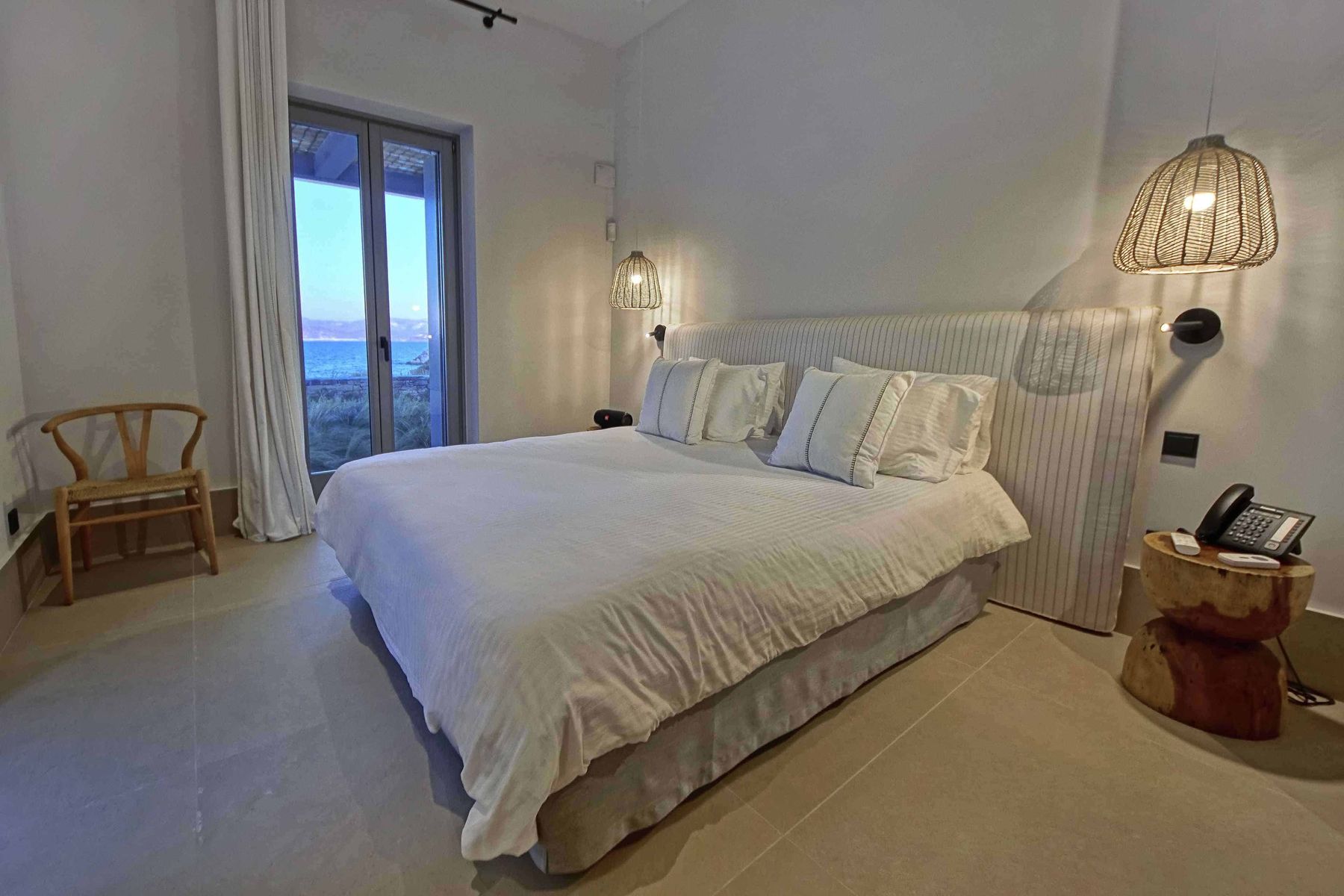 Amaryllis villa photo.