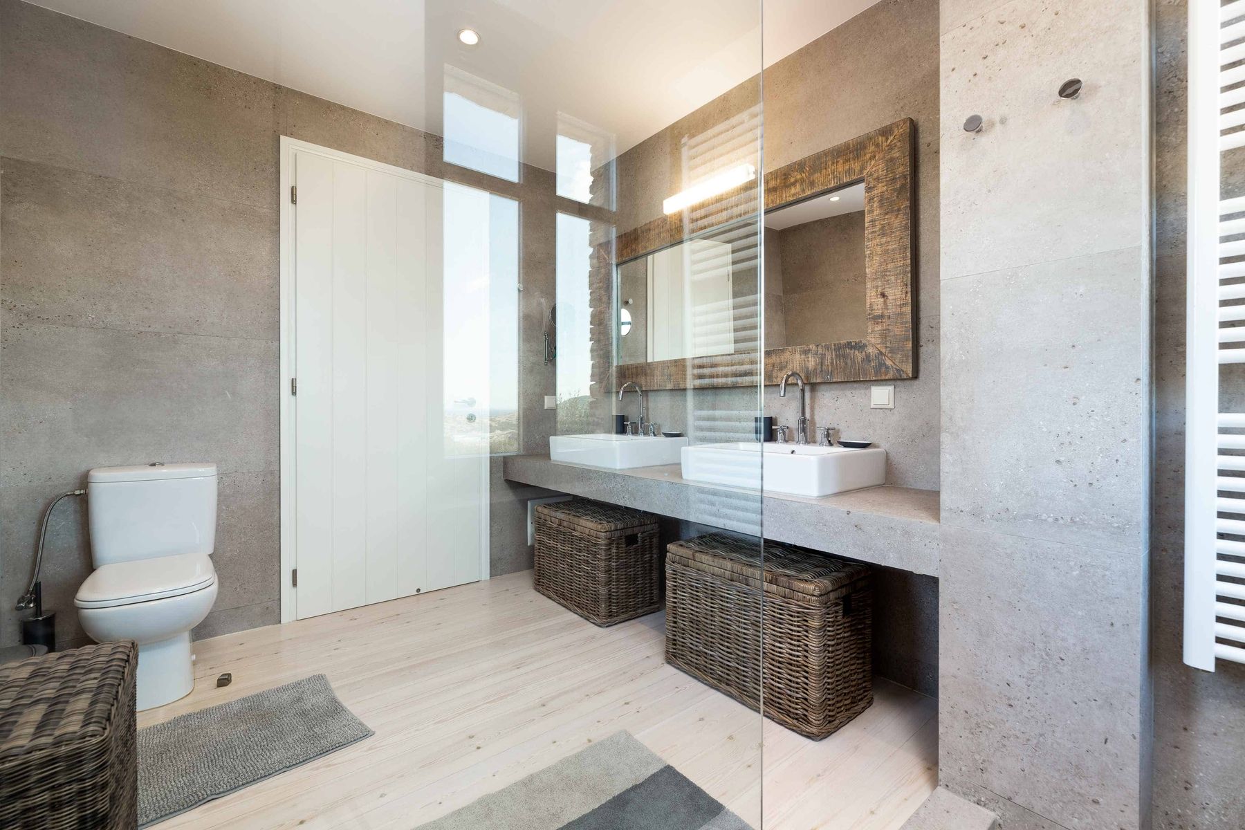 Ensuite shower room with double basins