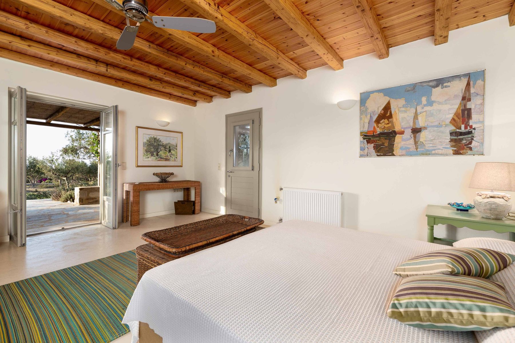Double guest house bedroom with access to the olive grove