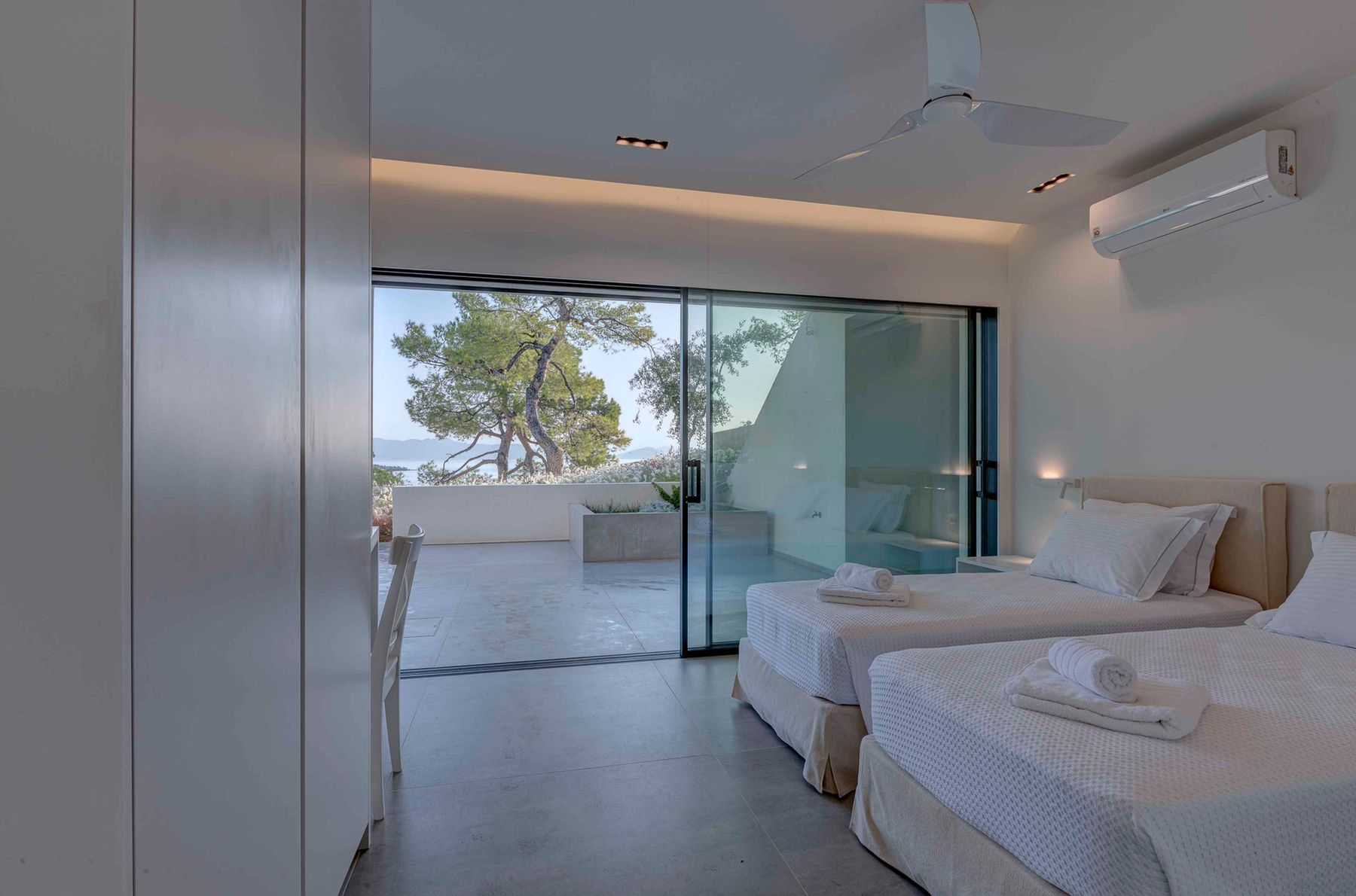 Villa Mars villa photo.