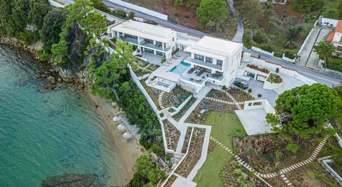 Villa Mars villa photo.