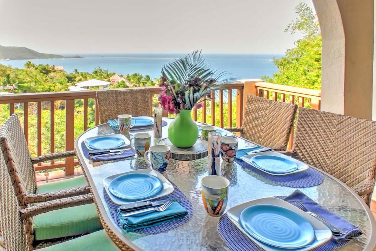 Out door dining option on the balcony