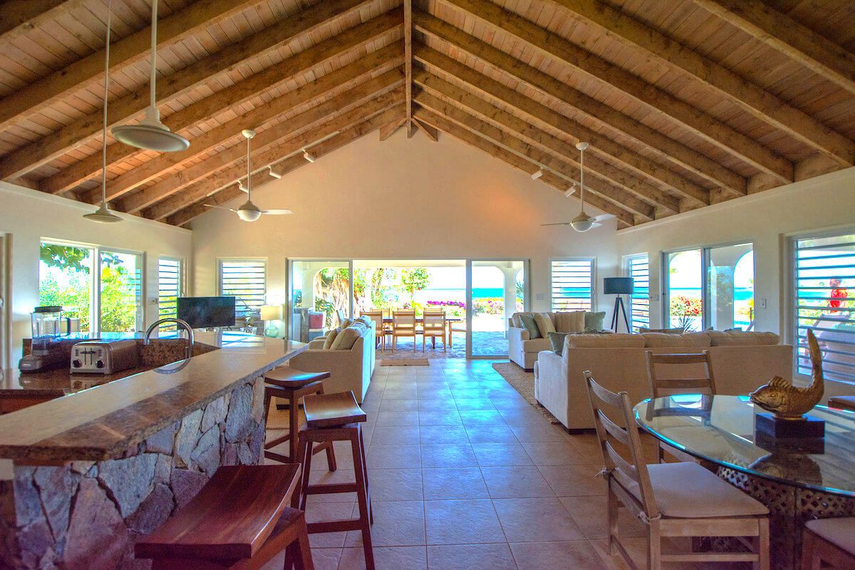 Living and dining area