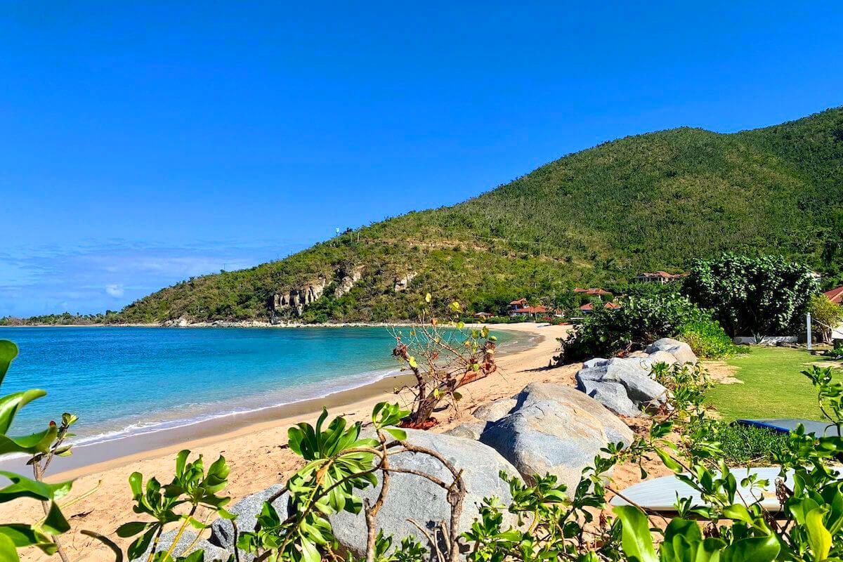 Mahoe beach
