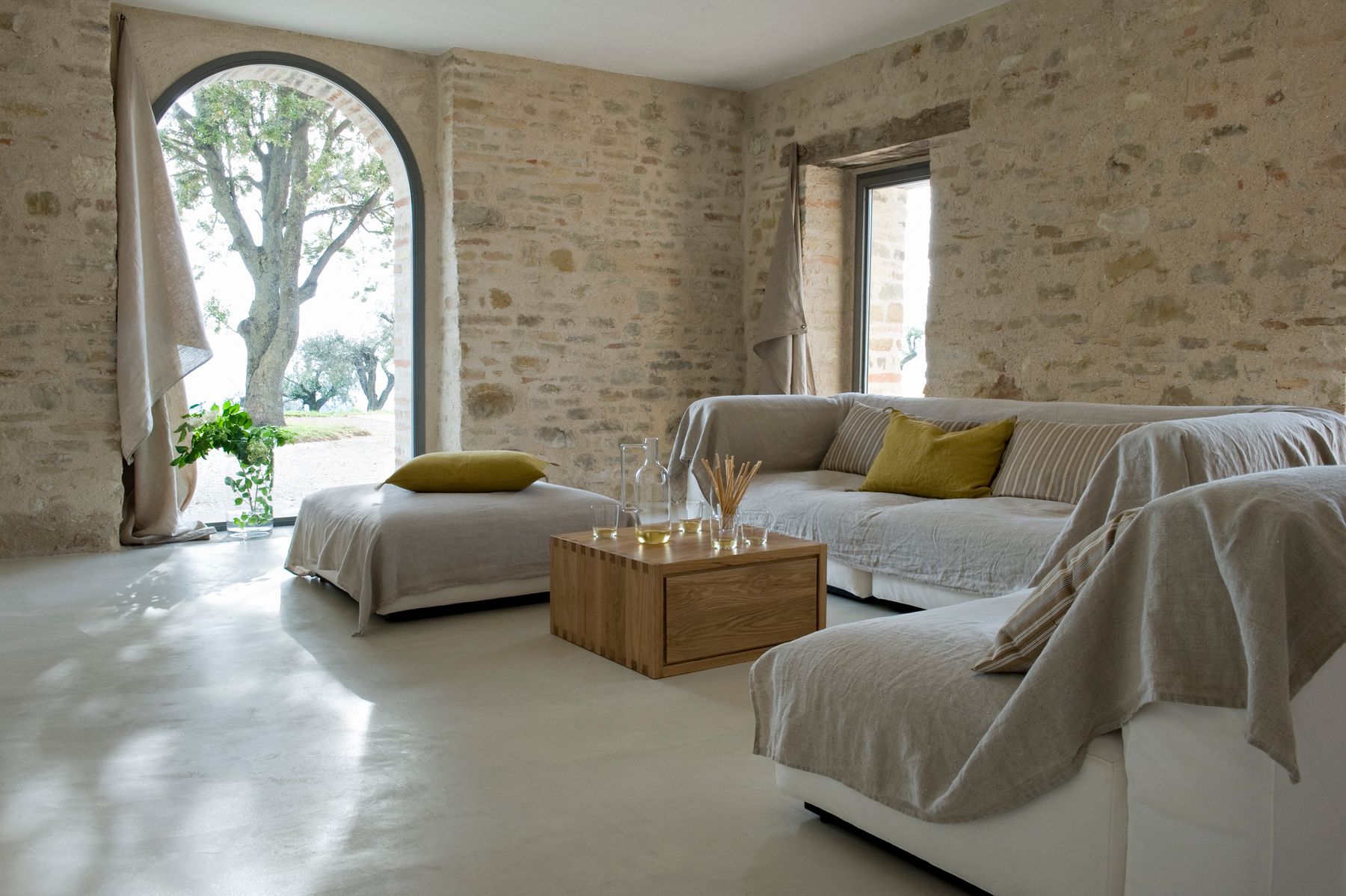 Parnasso villa photo.
