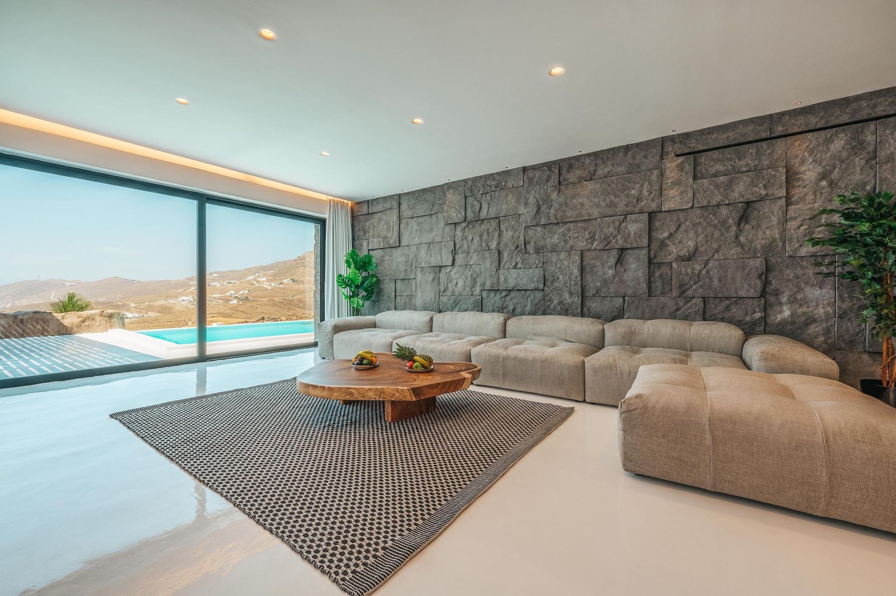 Anastasia Mansion villa photo.