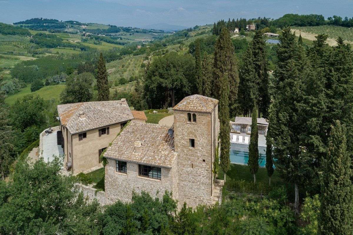 Torre Ugolino villa photo.