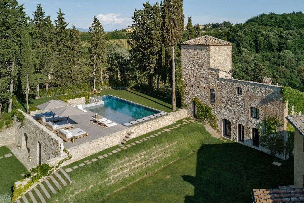 Torre Ugolino villa photo.