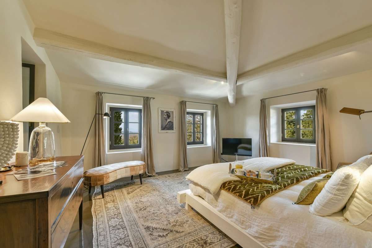 Torre Ugolino villa photo.