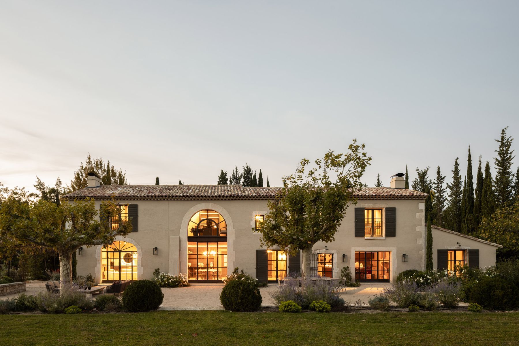 Mas de l'Etoile villa photo.