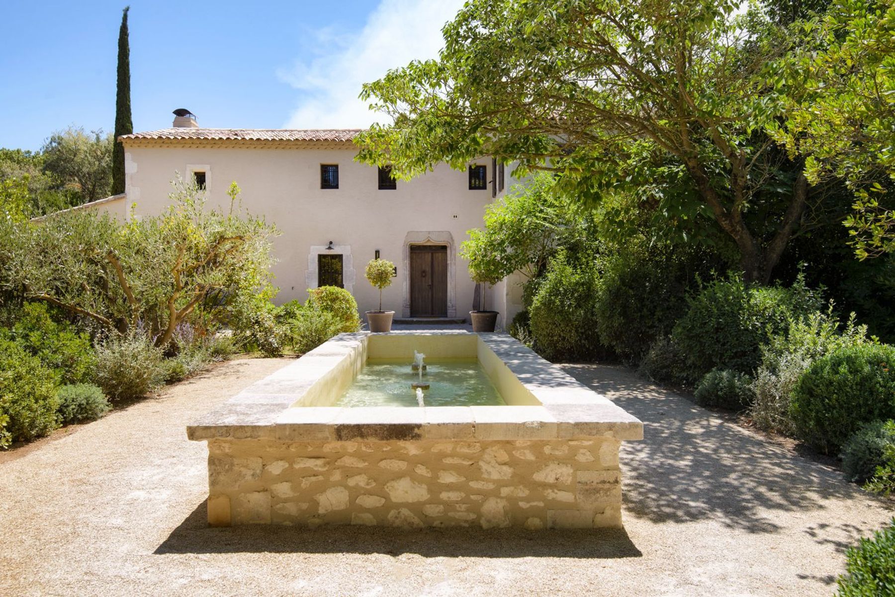 Mas de l'Etoile villa photo.