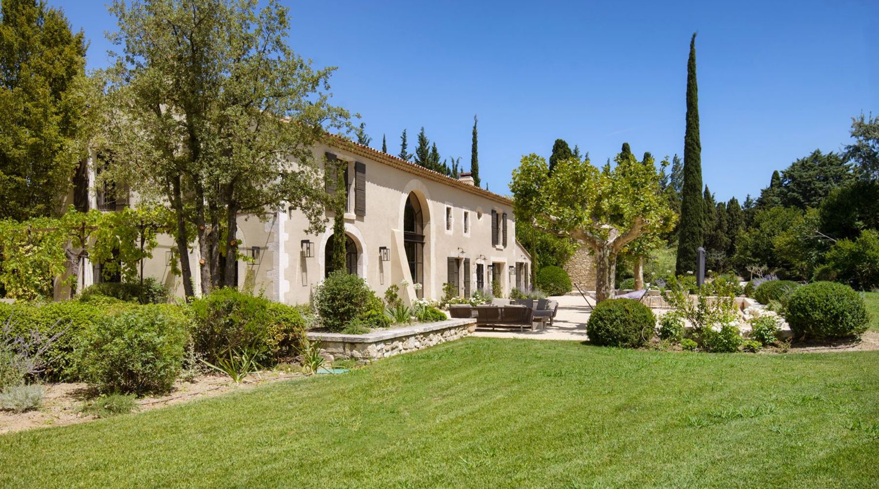 Mas de l'Etoile villa photo.