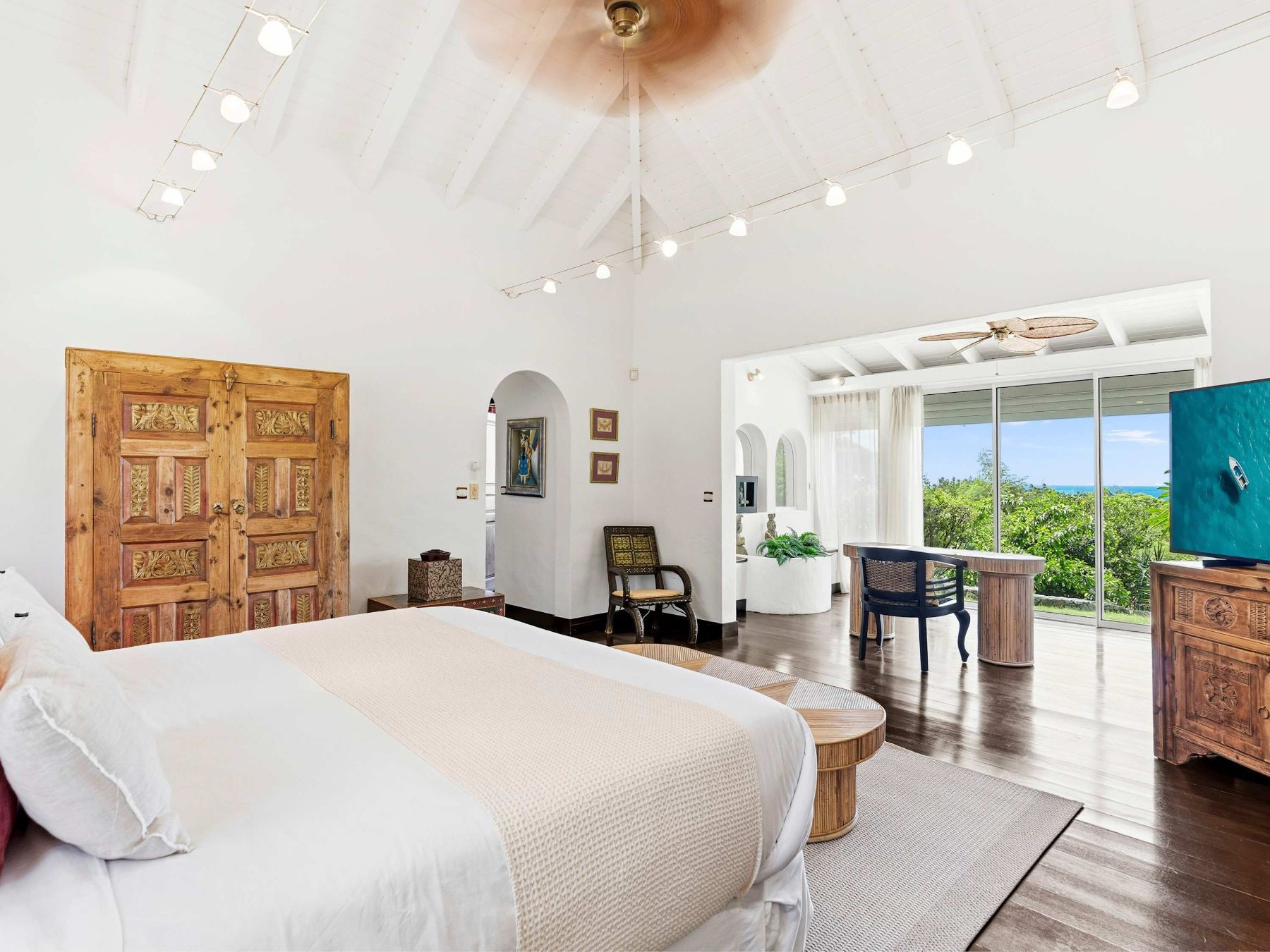 Pamplemousse Villa villa photo.