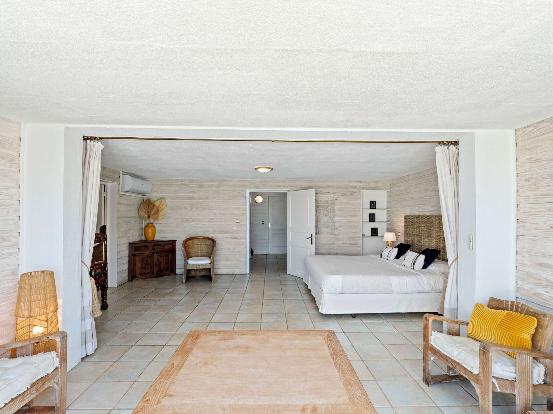 Pamplemousse Villa villa photo.