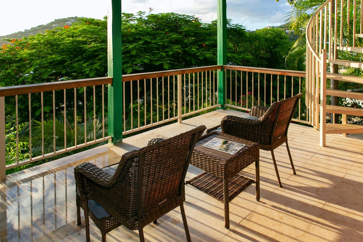 Balcony patio