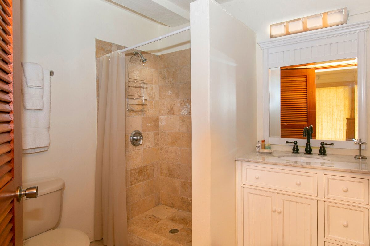 En suite bathroom