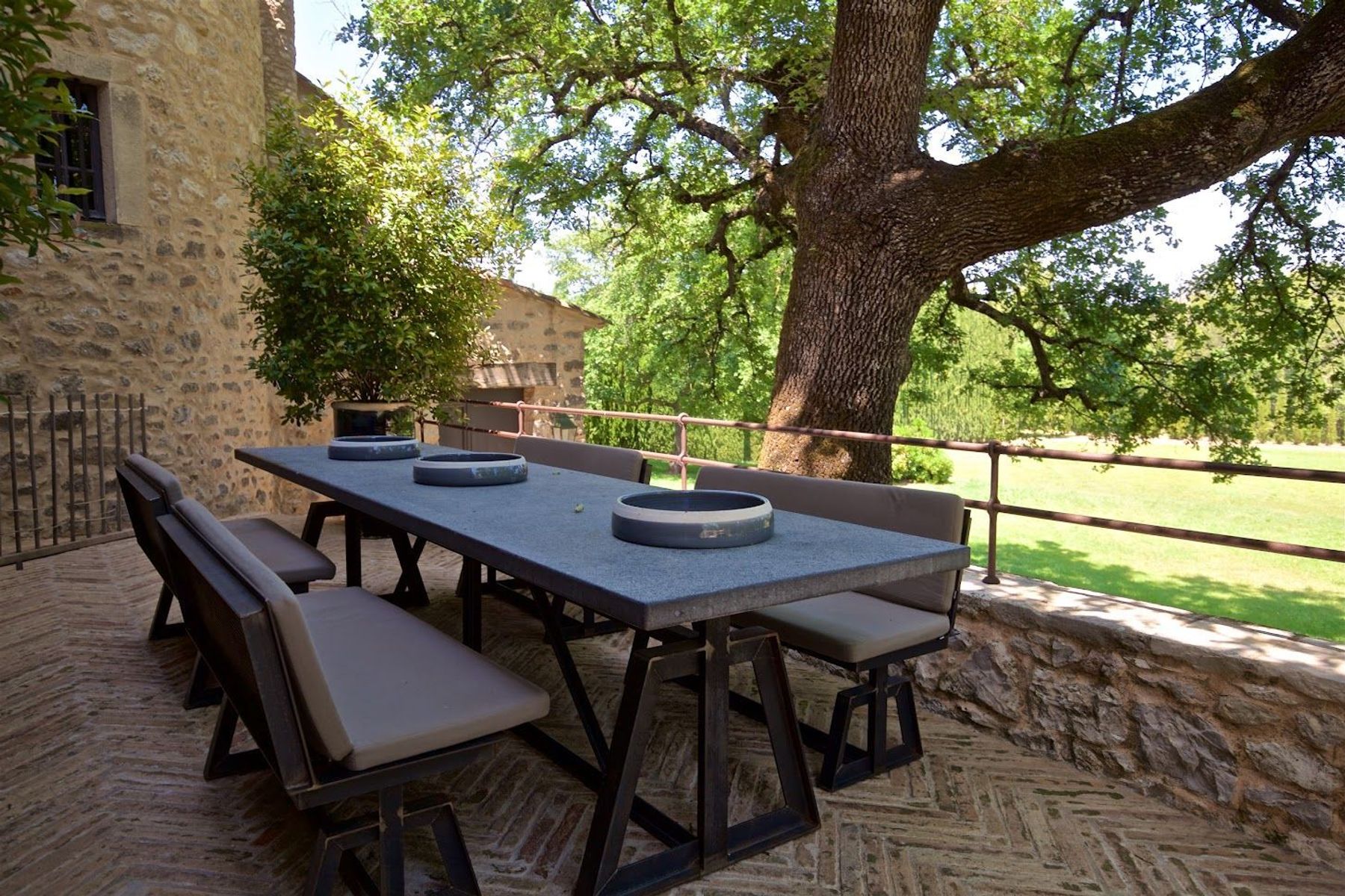 Bastide du Clos villa photo.