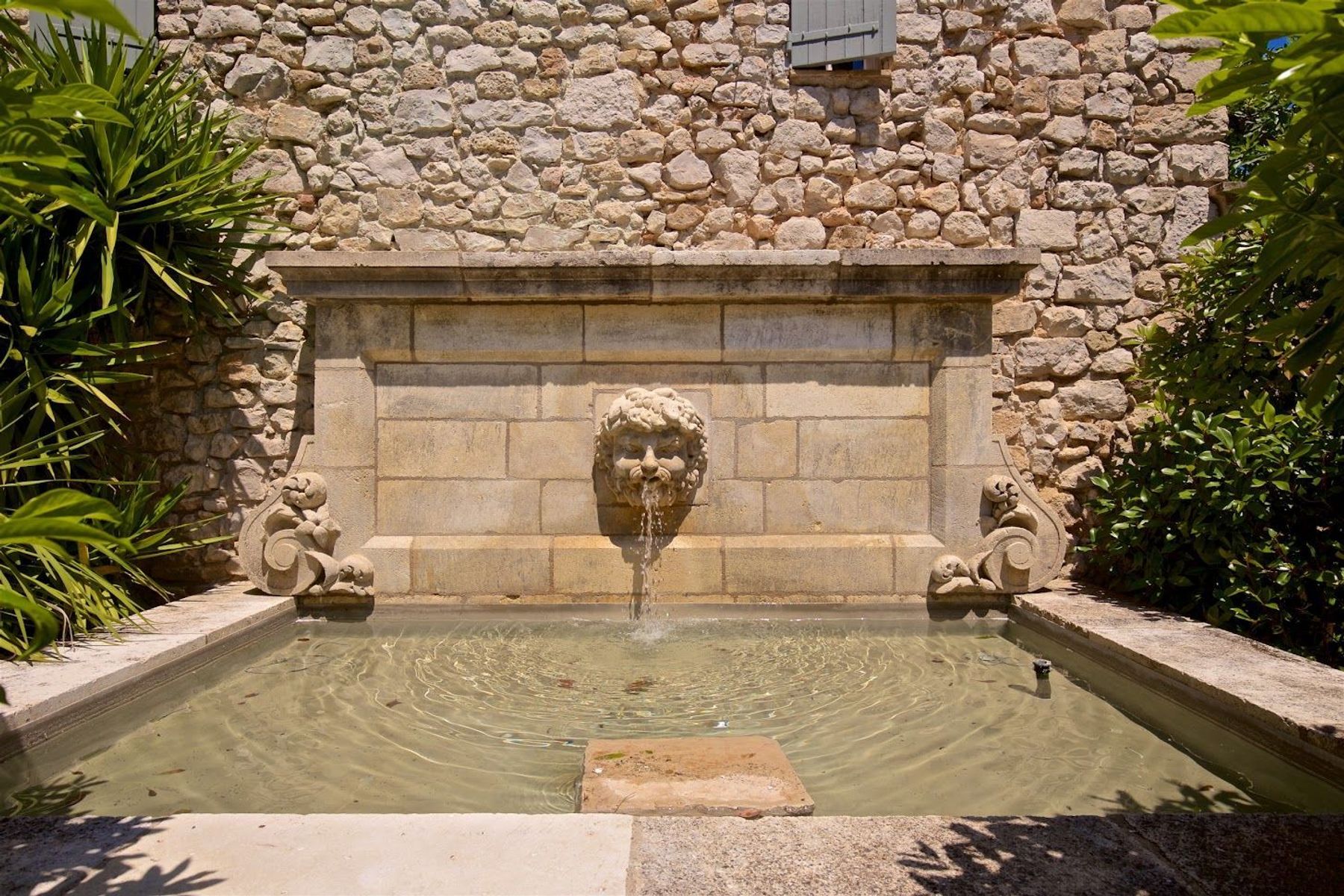 Bastide du Clos villa photo.