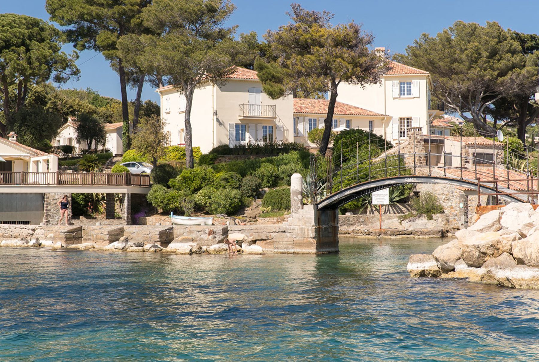 Le Bord de Mer villa photo.